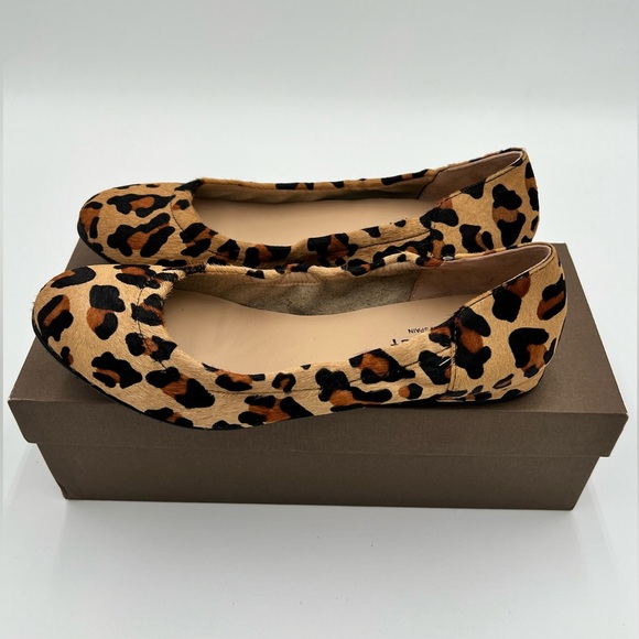 Jon Joseph - Maya Leopard Comb Flat Shoes - Picture 2 of 8